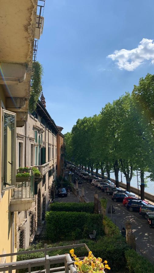 Notti Sull'Adige Hotel Верона Екстериор снимка