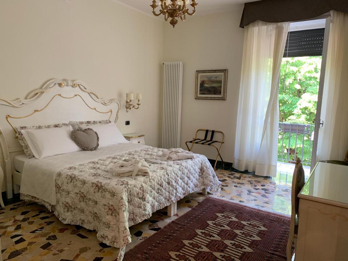 Notti Sull'Adige Hotel Верона Екстериор снимка
