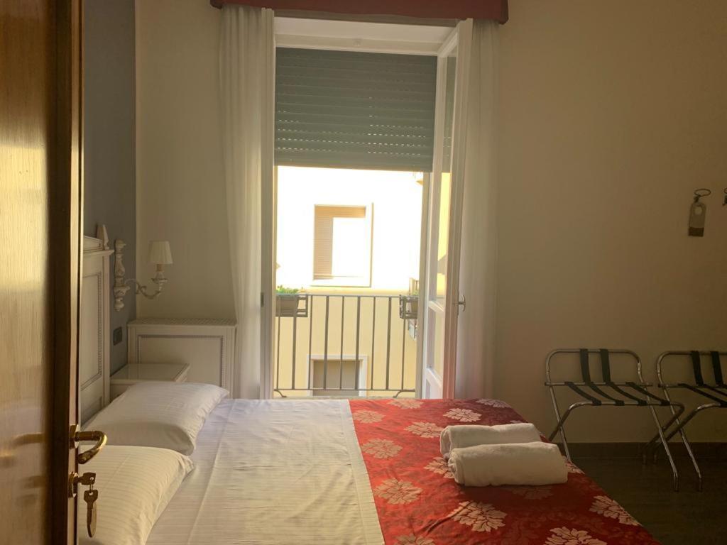 Notti Sull'Adige Hotel Верона Екстериор снимка