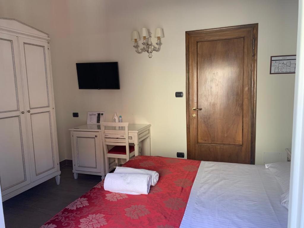 Notti Sull'Adige Hotel Верона Екстериор снимка